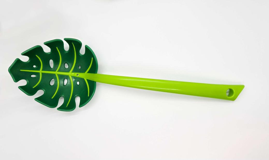 Monstera Straining Ladle